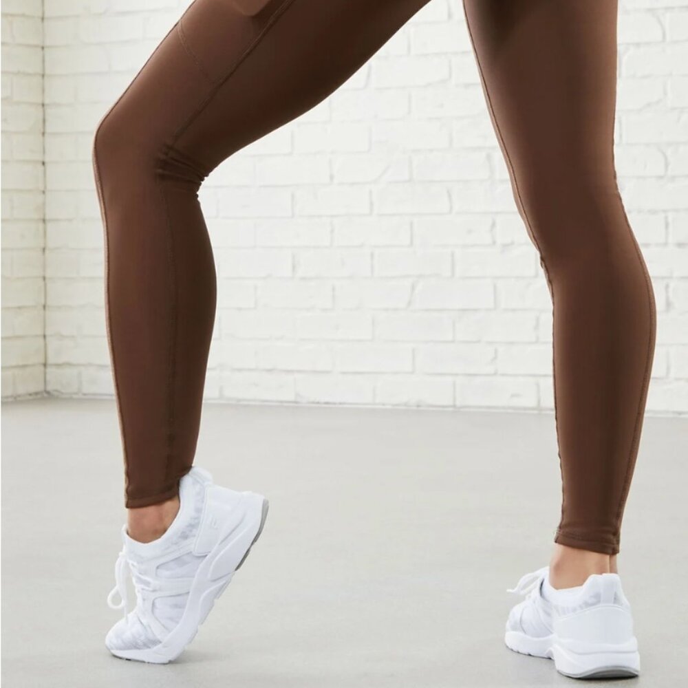 Cold Weather High-Waisted Pocket Legging - Brown